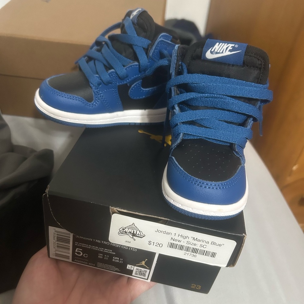 Baby Jordan 1s 5c